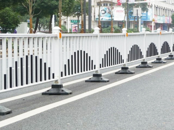 道路护栏